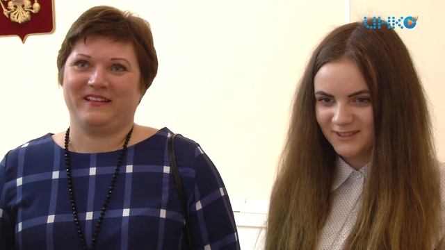 В Луховицком отделе ЗАГС выдали паспорта 14-летним гражданам. смотреть онлайн