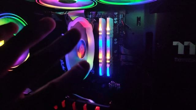 Crucial Ballistix M.O.D. ( Memory Overview Display ) смотреть онлайн