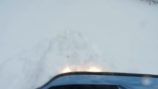 Lynx Yeti Pro 550 по глубокому снегу ч.2. смотреть онлайн