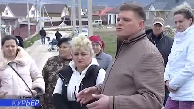 Депутат городской Думы Новороссийска Дмитрий Головаха провел сход граждан в станице Раевская смотреть онлайн
