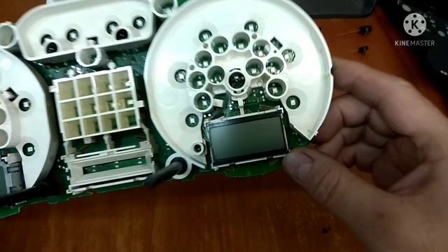 Volkswagen. Разборка Щитка приборов, снятие Kоррекция стрелок, чистка циферблата®️ смотреть онлайн