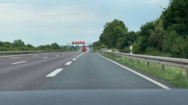 Поменял Теслу На Новую Машину ДВС смотреть онлайн