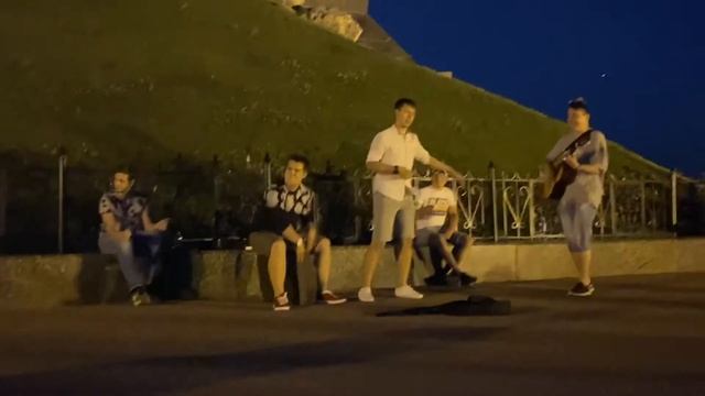 Фристайл На Гитаре В Уфе, почти как Нойз МС ?? смотреть онлайн