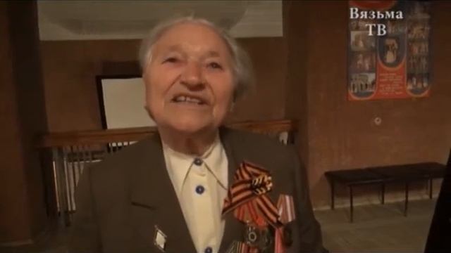 Ветераны – педагоги поздравляют вязьмичей с Днем Учителя! смотреть онлайн