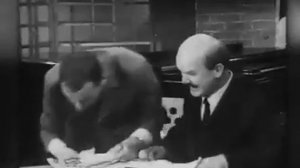 Справка от всех женщин что вы на них небыли женаты ?