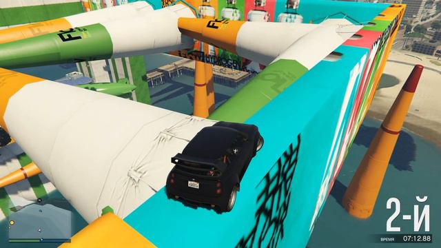 ПОМОГ ДРУГУ, А ОН ЗАНЯЛ ПЕРВОЕ МЕСТО. ГОНКИ В GTA 5 ONLINE смотреть онлайн