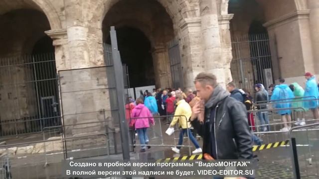 Италия. Рим. Колизей и Дворец короля Виктора Эммануила Ii смотреть онлайн