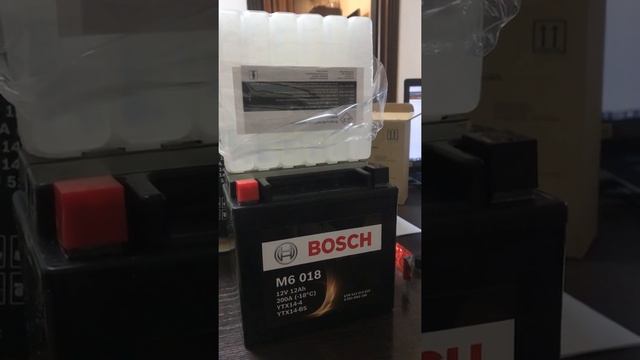 Заправка электролитом аккумулятора Bosch !!! смотреть онлайн