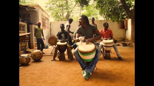 Bassidi Koné - Djembe Solo, August 2015 (Bamako, Mali) смотреть онлайн