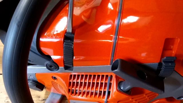 Chainsaw Husqvarna 572 XP VIDEO PROSPECT!!! смотреть онлайн