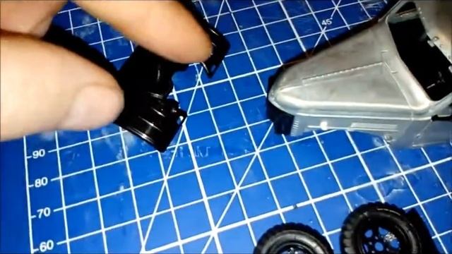 сборка 5 ЗИС 151 бортовой KIT от AVD Models смотреть онлайн