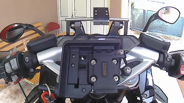 BMW R 1200 RS GPS HOLDER - RELOCATION