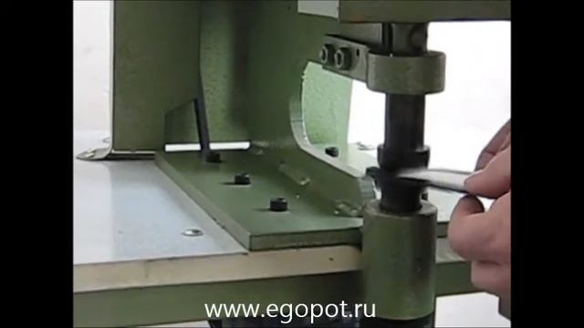 ZX-19 Машина для околачивания швов смотреть онлайн