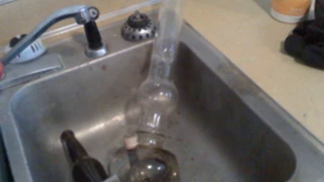 Broken bong смотреть онлайн