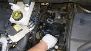 How To Remove Peugeot Partner Tepee starter Motor.