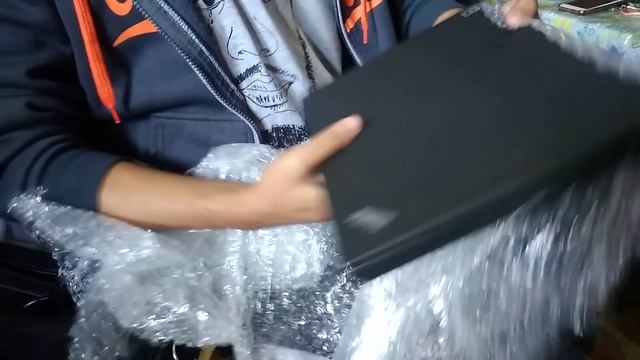 Unboxing Lenovo ThinkPad X240 - Tercepat смотреть онлайн