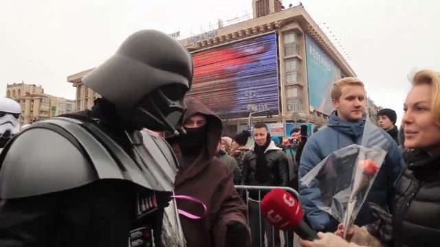 Дарт Вейдер возглавил национальный праздник 8 марта на Майдане смотреть онлайн