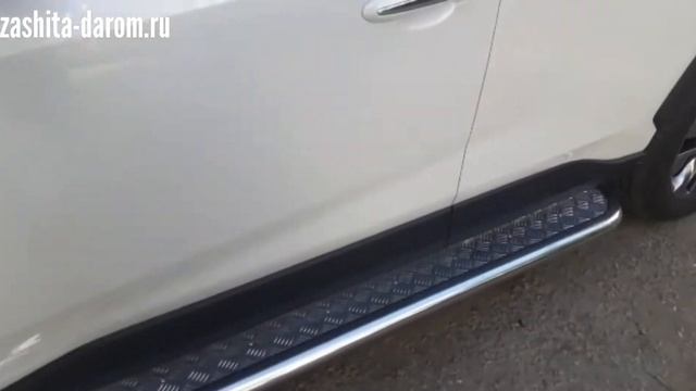 Toyota RAV 4 обзор защиты бамперов и порогов смотреть онлайн