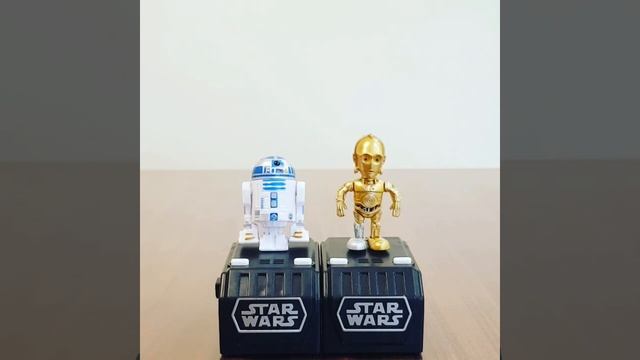 Star Wars Space Opera R2D2 & C3PO (Cantina Band) смотреть онлайн