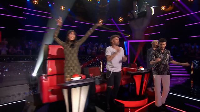Alex, Alejandra y Paula cantan 'Tacones rojos' | Batallas | La Voz Kids Antena 3 2023 смотреть онлайн