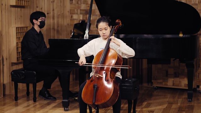 Sonata in E minor Op. 14, No. 5 - Antonio Vivaldi смотреть онлайн
