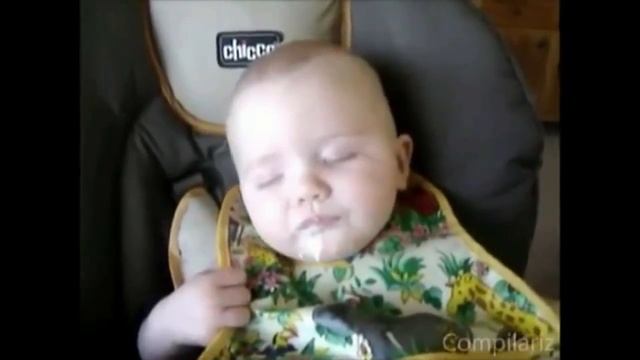 Дети засыпают. Приколы с детьми. Смешно до слез смотреть онлайн