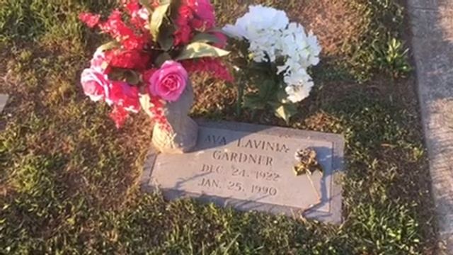 Ava Gardner Grave