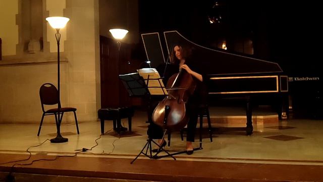 Bach Unaccompanied Cello Suite No. 2 in D minor, Courante and Sarabande смотреть онлайн
