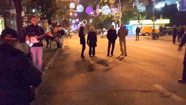 Рок на улице Красной смотреть онлайн