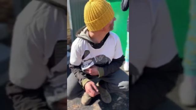 Вылез из не откуда ?????