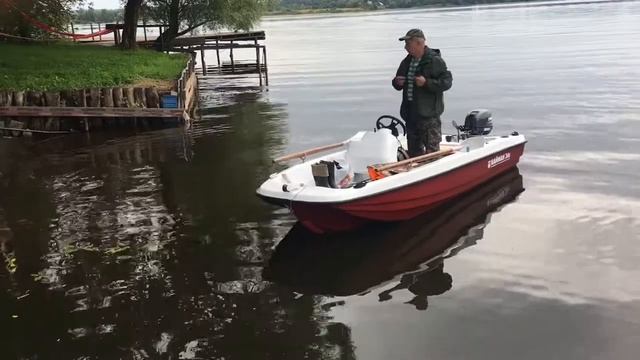 Стеклопластиковая лодка Cayman 36S