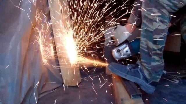 Сварка и искры смотреть онлайн