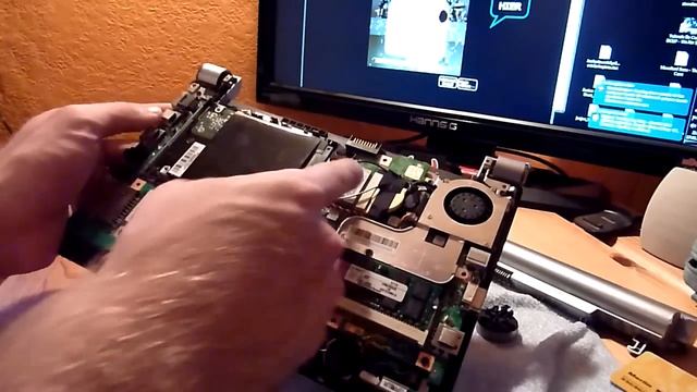MSI Wind U160 RAM and HDD Upgrade смотреть онлайн