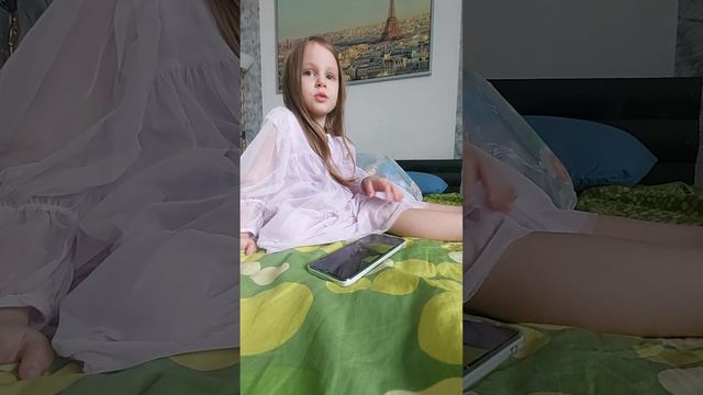 пусть бегут неуклюже пешеходы по лужам! Песня крокодила Гены смотреть онлайн