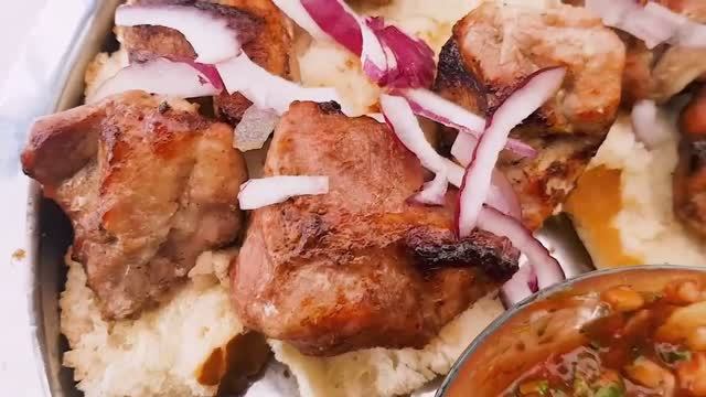 Рецепт самого сочного шашлыка и соуса для него! смотреть онлайн