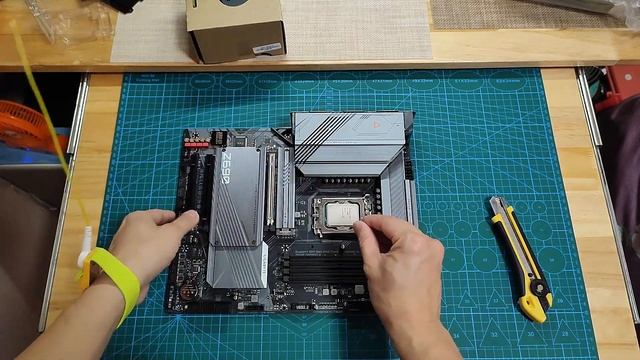 牛年最後一炮，組裝一台Gaming PC，GTX3060，全鋁機箱 смотреть онлайн