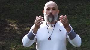 Что Делать Если Слезятся Глаза? [Ответы на вопросы №1]