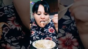 МУГБАНГ! Спагетики,сосисочки,запеченный лавашик???❤️❤️❤️