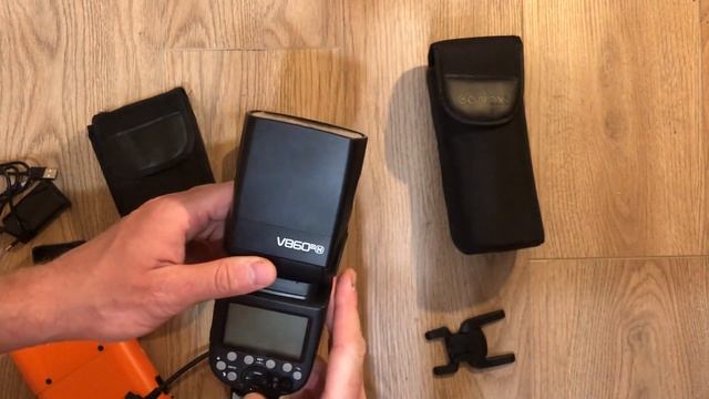 Godox v860lll зачем эта хрень нужна ??? Если есть тт) смотреть онлайн