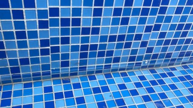 Залил воду в бассейн, проверил на гидроизоляцию бассейн смотреть онлайн