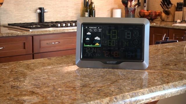 V40-PRO Professional Remote Monitoring Weather Station смотреть онлайн