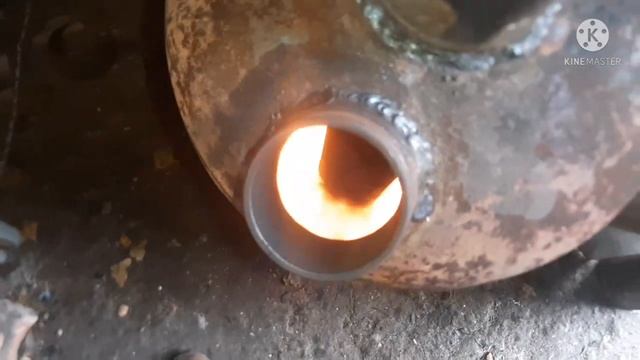 Печь на отработанном масле с наддувом, первые тесты.