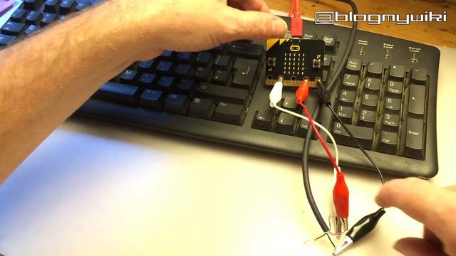 micro:bit ps/2 keyboard teaser смотреть онлайн