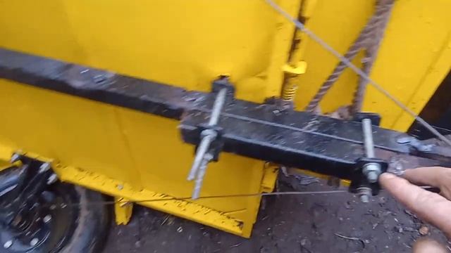 Валерий Стариков. Ремонт рамы на прицепе от мотоблока "Целина". смотреть онлайн