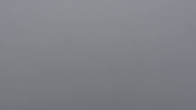 Что будет если запустить квадрокоптер в пасмурную погоду!! смотреть онлайн