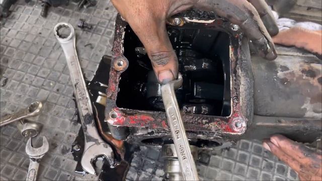 Truck Engine Pump Booster Crank Damage Open End Check Amazing Process смотреть онлайн