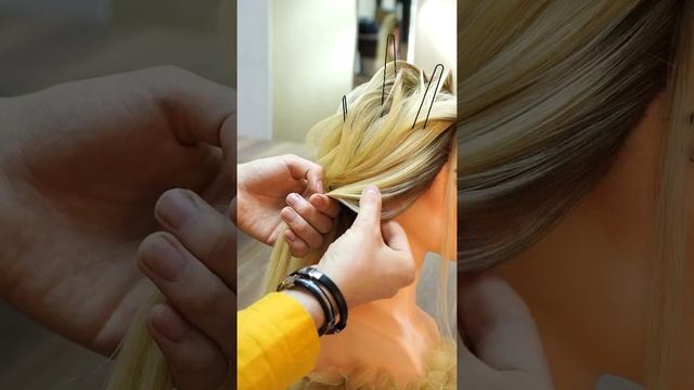 Видеоурок замечательной прически «Низкий пучок»❤️❤️❤️ смотреть онлайн