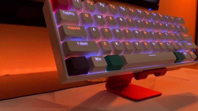 Лучшая механическая клавиатура с Aliexpress до 10000 рублей! Какую дешевую клавиатуру взять? ТОП 7 смотреть онлайн