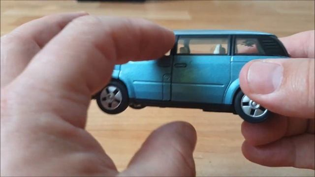 Diecast VW Microbus 1:43 Scale, Welly.Автомодели.Обзор смотреть онлайн