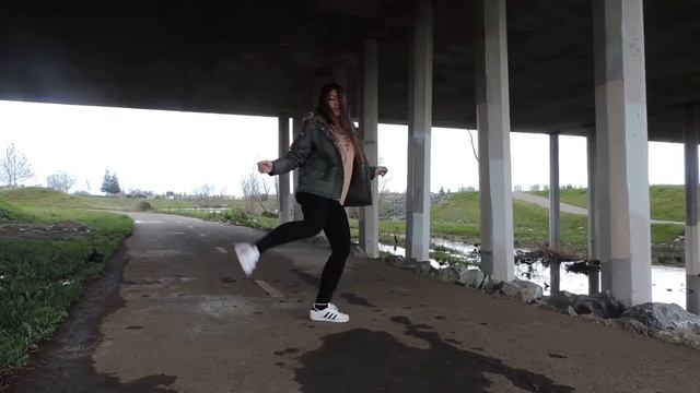 Captain Hollywood Project - More and More смотреть онлайн